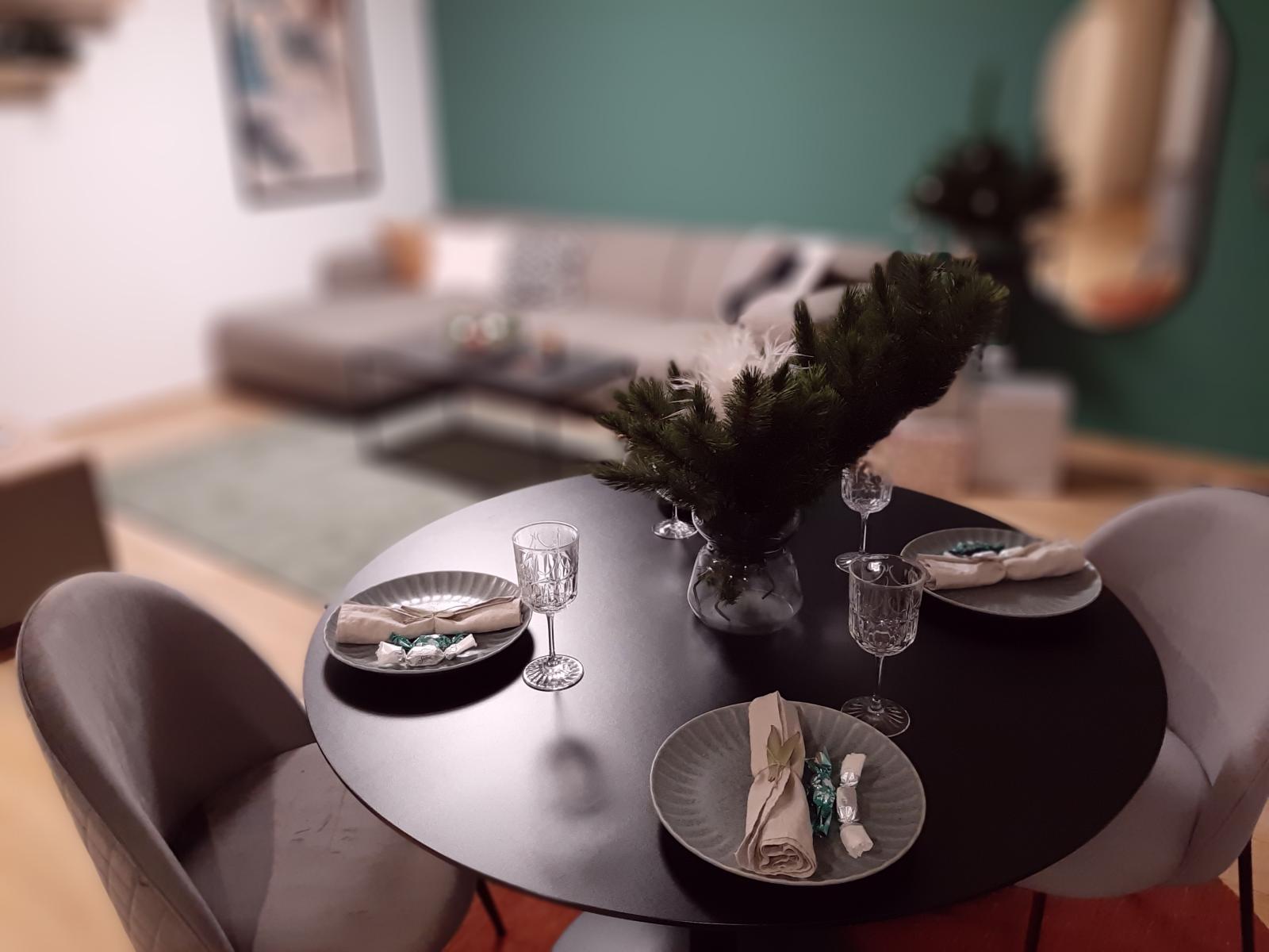 Christmas-time sample apartments